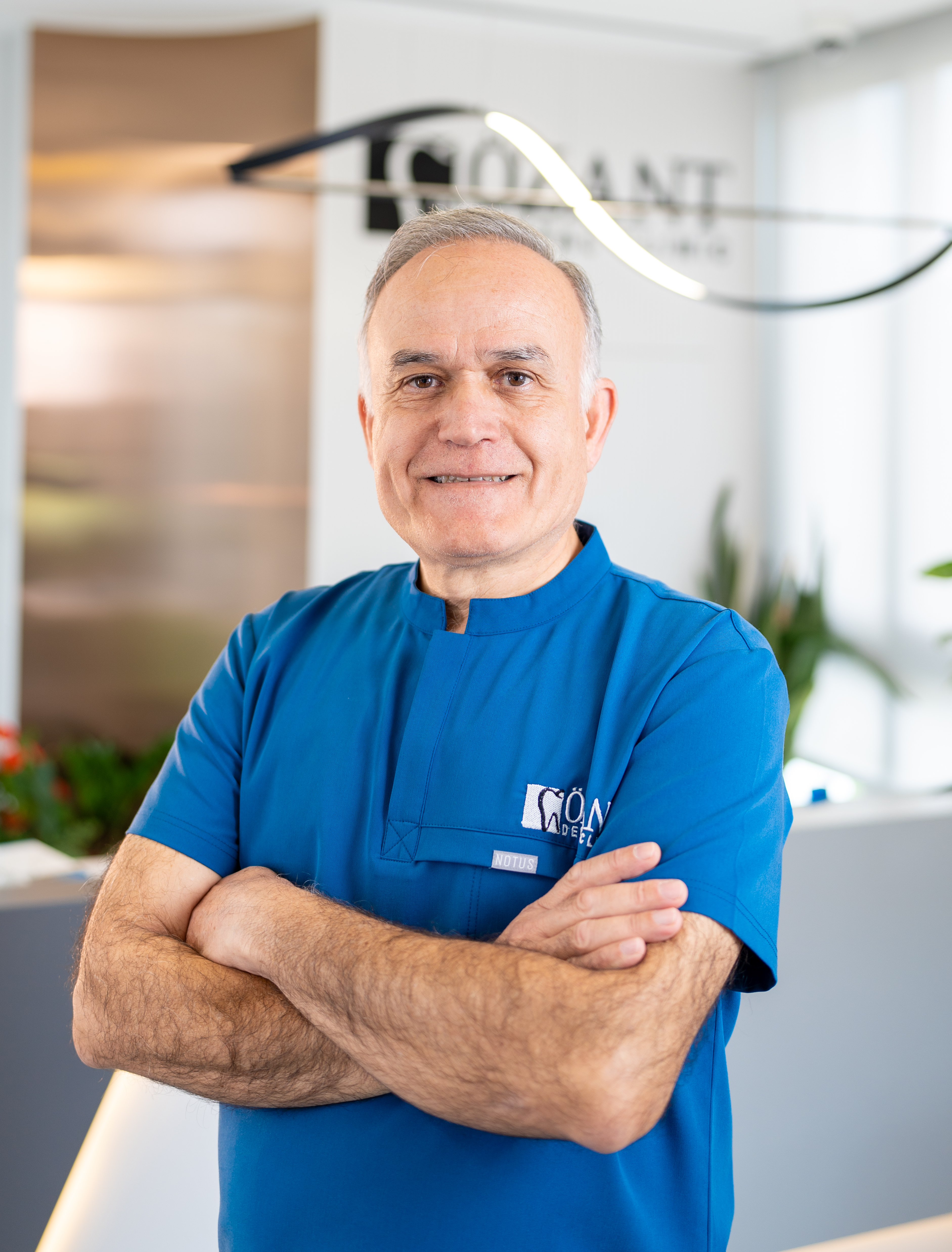 Dr. Ahmet Ozant